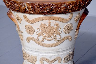 Large Pottery Water Filter Urn - Image 9