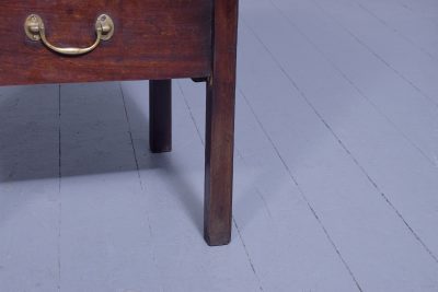 George III tray top mahogany bedside table/commode in excellent condition - Image 6