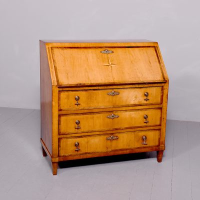 Stylish, 19th century rosewood - inlaid, blonde walnut Continental bureau (secretaire) - Image 13