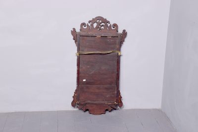 Chippendale-style gilded mahogany, eagle-mounted, beveled-edge wall mirror - Image 6