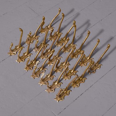 Large set of 21 Cast Brass Double Wall Hooks - Image 3