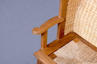 A Scottish Child's Walnut Framed Hooded Orkney Chair - Image 3