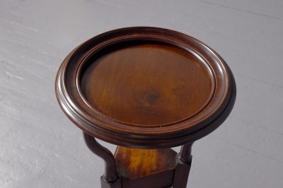 Elegant George 2nd mahogany circular lamp stand - Image 3