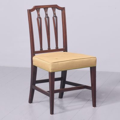 Quality Set of 12 George III Mahogany Dining Chairs - Image 2