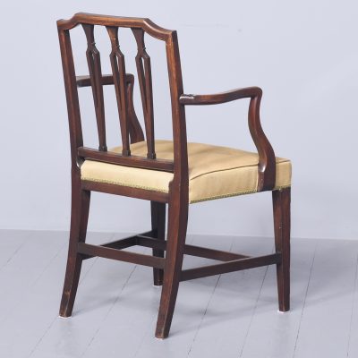 Quality Set of 12 George III Mahogany Dining Chairs - Image 13