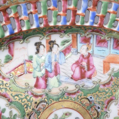 Unusual Chinese Famille Rose (Canton), Oval Plate with a Reticulated Rim - Image 3