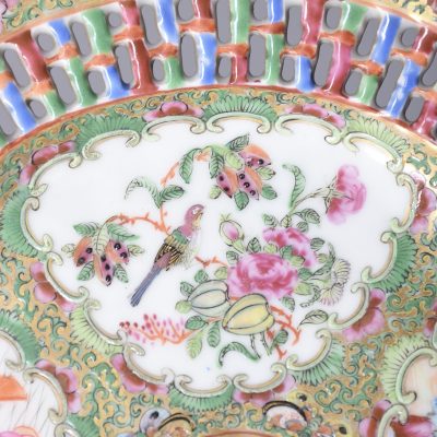 Unusual Chinese Famille Rose (Canton), Oval Plate with a Reticulated Rim - Image 4