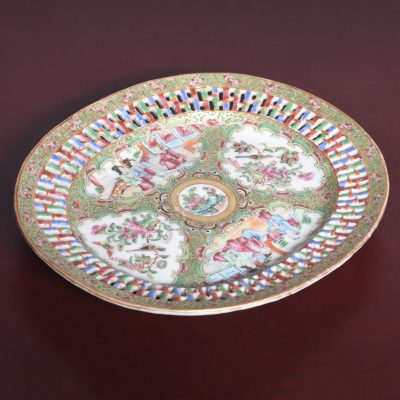 Unusual Chinese Famille Rose (Canton), Oval Plate with a Reticulated Rim - Image 6