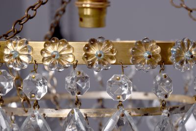 Late Victorian neat-size brass and hand-cut crystal, four-tier chandelier - Image 4