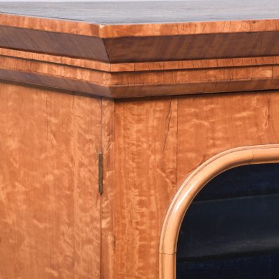 Quality Mid Victorian Satinwood Glazed Table-Top Cabinet - Image 4
