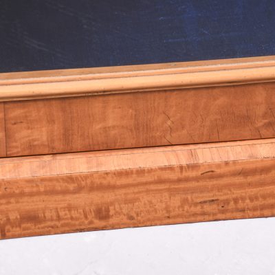 Quality Mid Victorian Satinwood Glazed Table-Top Cabinet - Image 6