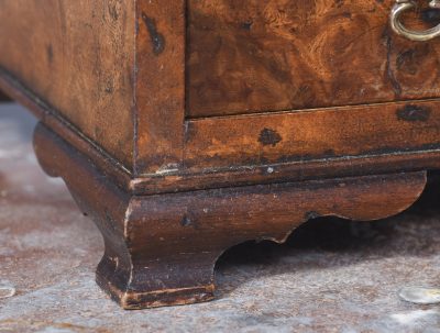 George II Style Burr Elm Dressing Mirror - Image 6