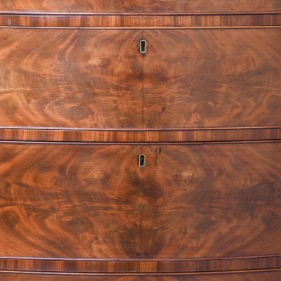 Quality William IV Serpentine-Front Scottish Column Chest of Drawers - Image 6