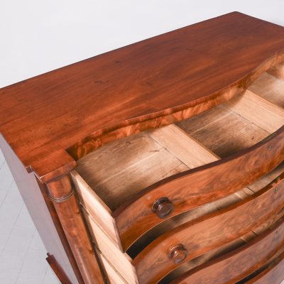 Quality William IV Serpentine-Front Scottish Column Chest of Drawers - Image 8