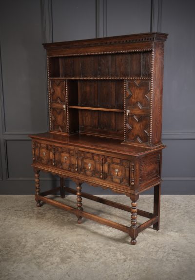 Geometrical Oak Dresser - Image 5