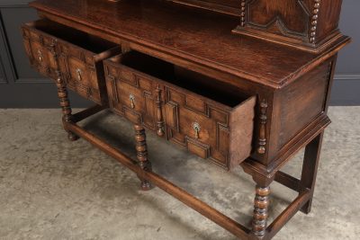 Geometrical Oak Dresser - Image 7