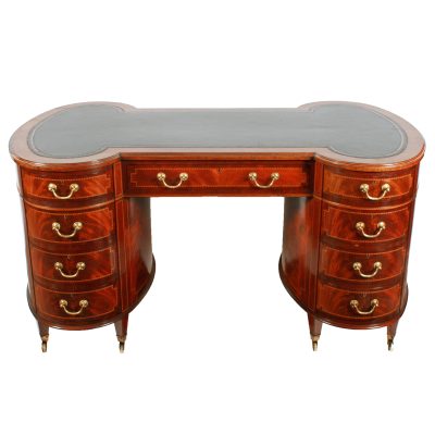 An ‘Hour Glass’  shaped mahogany partner’s desk - Image 2