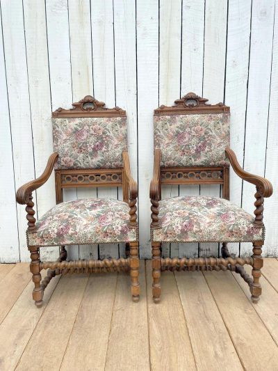 Oak Carver Chairs - Image 2