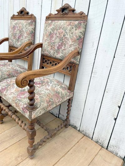 Oak Carver Chairs - Image 4