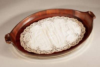 A Very Decorative and Useful Original Oval Mahogany And Brass Coopered Tray. - Image 11