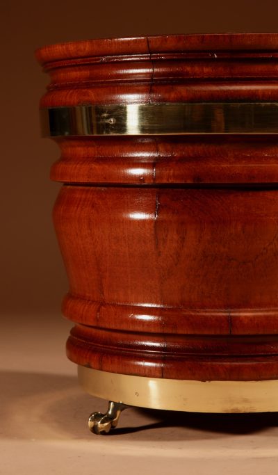 A Very Decorative Dutch Coopered Mahogany/Walnut Planter/Jardinière. - Image 5