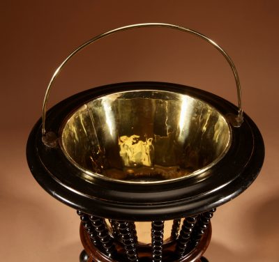 A Beautiful Walnut And Ebonised Tea Stove Bucket/Peat Bucket Jardinière. - Image 4