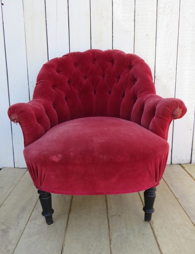 Antique Napoleon III Button Back Tub Chair - Image 2