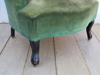 Antique Napoleon III Button Back Armchair - Image 4
