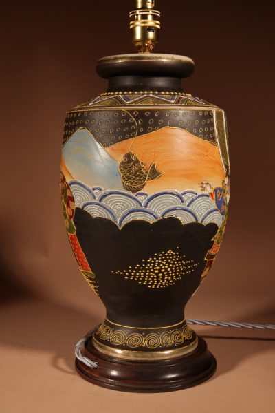 Impressive Large Very Decorative Real Pair (Facing each other) Japanese Satsuma Table Lamps. - Image 3