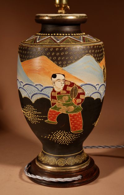 Impressive Large Very Decorative Real Pair (Facing each other) Japanese Satsuma Table Lamps. - Image 5
