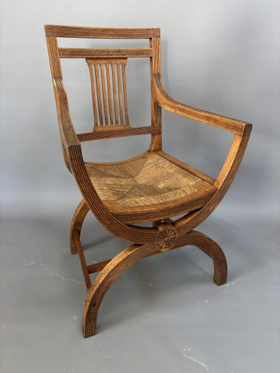 Arts & Crafts Oak Armchair - Image 2