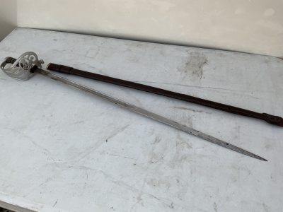 EDWARD V11  ARMY OFFICERS SWORD - Image 9