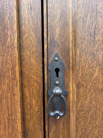 Arts & Crafts Bookcase Cupboard - Image 3