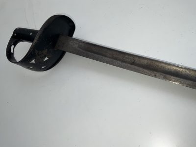 BRITISH 19TH CENTURY CAVALARY SABRE - Image 7