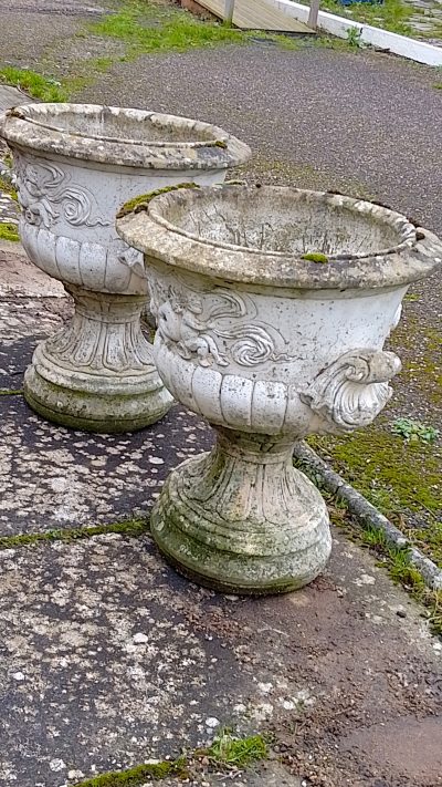 Good 1920's Pair of Garden Urns - Image 8