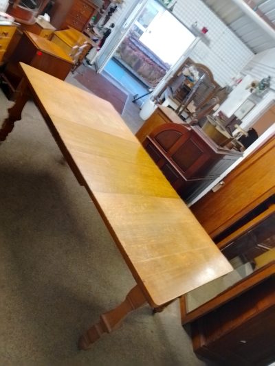 Antique Oak Extending Dining Table Seats 10 - Image 6