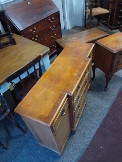 Small Vintage Antique Style Sideboard Cabinet - Image 4