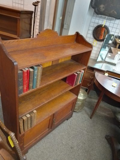 Good Antique Art's & Craft's Oak Bookcase - Image 8