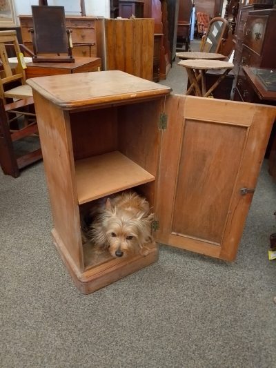 Antique Pine Bedside Table Cabinet - Image 2