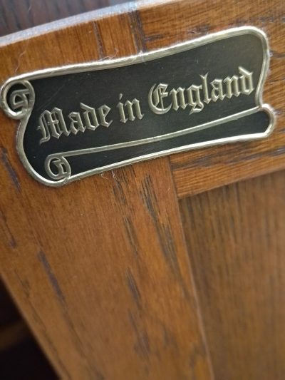 Small Vintage Old Charm Side Cabinet Table - Image 5