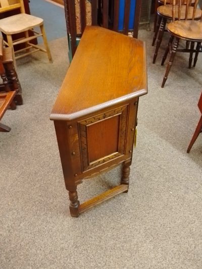Small Vintage Old Charm Side Cabinet Table - Image 6