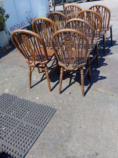 1920's Set of 8 Country Kitchen Dining Chairs - Image 4
