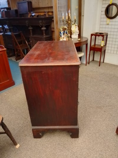 Good Antique Georgian Chest of Drawers - Image 7