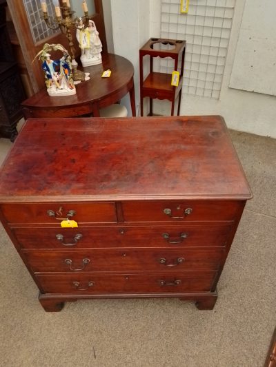 Good Antique Georgian Chest of Drawers - Image 6