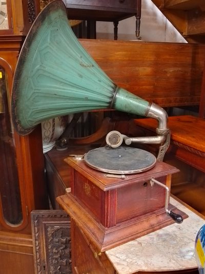 Good Antique HMV Gramophone - Image 4