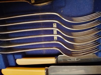 Antique Edwardian Canteen of Cutlery - Image 2