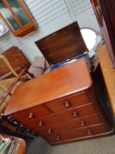 Good Antique Victorian Chest of Drawers - Image 6