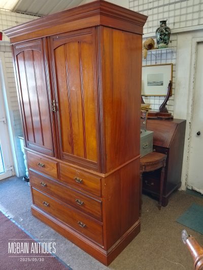Antique Linen Press Wardrobe - Image 2