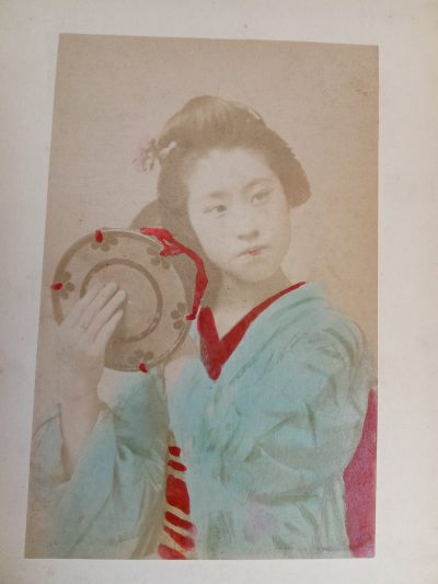 Album of 24 Photographs JAPAN c1900 Meiji Period Hand Coloured Nagasaki Kyoto Kobe Rare Street Scenes - Image 18
