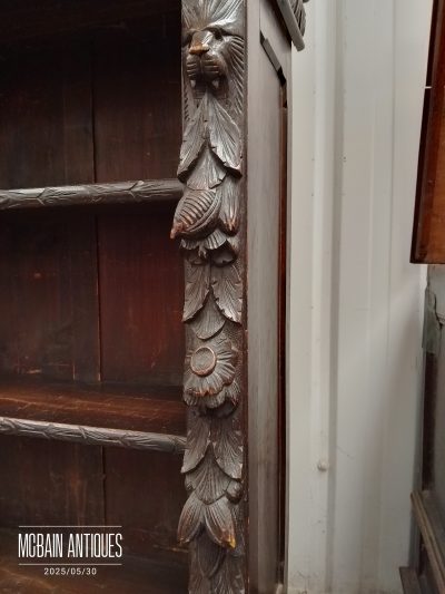 Good Antique Victorian Carved Oak Bookcase - Image 4